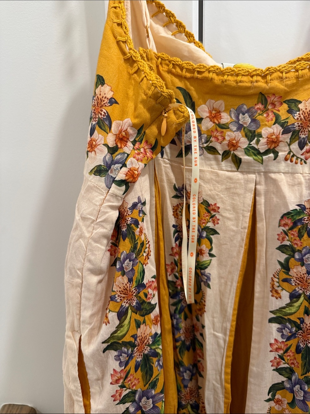 FARM Rio Sand Hilo Mustard Yellow Floral Panel Maxi Dress - Picture 7 of 12